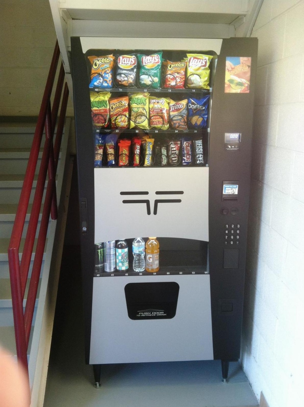 Super 8 by Wyndham Bridgeview/Chicago Area Main image