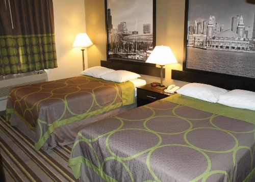 Super 8 by Wyndham Bridgeview/Chicago Area image 9